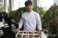 프랑스 소고기 요리 선보이는 박진용 셰프