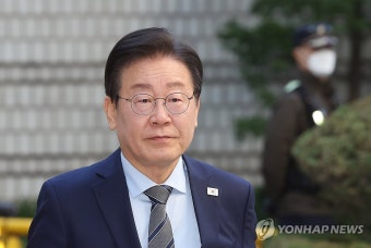 한국 대선, 김문수-이준석 후보들의 이재명 사법 리스크 비판 논쟁