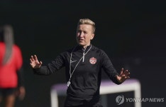 올림픽서 상대 '드론 염탐'한 캐나다 여자축구 감독 경질