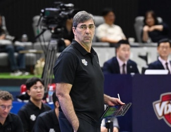 현대캐피탈 블랑 감독, 1위 질주에도 