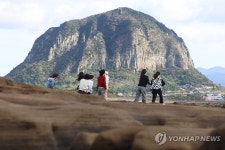 겨울 제주 바다에서