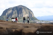 겨울 제주 바다에서