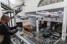 전쟁기념관 대형무기실 새롭게 단장