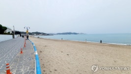 깎이고 패인 부산 임랑해수욕장 340억원 들여 제 기능 찾는다