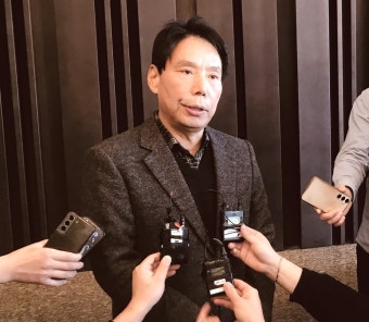 신문선, 대한축구협회장 출마 선언…정몽규·허정무와 '3파전'(종합)