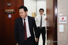 당대표실 앞 장동혁-한동훈