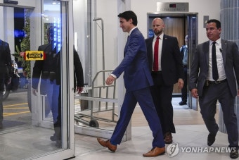 '관세폭탄 위기' 캐나다, 드론·경비견 투입 등 국경대책 구체화