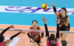 수비·리시브 거뜬한 198㎝ 부키리치…정관장 쌍포 시너지 효과