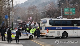남태령 넘는 과천대로, 한때 양방향 전면통제