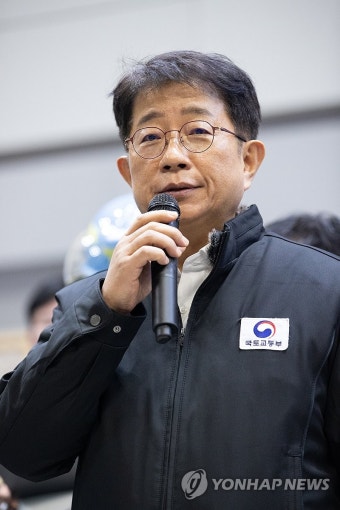 무안 제주항공 사고 브리핑하는 박상우 국토부장관