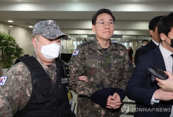 이진우 수방사령관, '내란 혐의 국조 특위' 출석