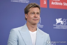 자신 사칭한 거액 로맨스스캠에 브래드 피트 측 끔찍한 일