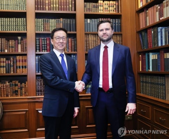 한정 中부주석, 트럼프 취임식 참석 앞서 밴스·머스크와 회담(종합)