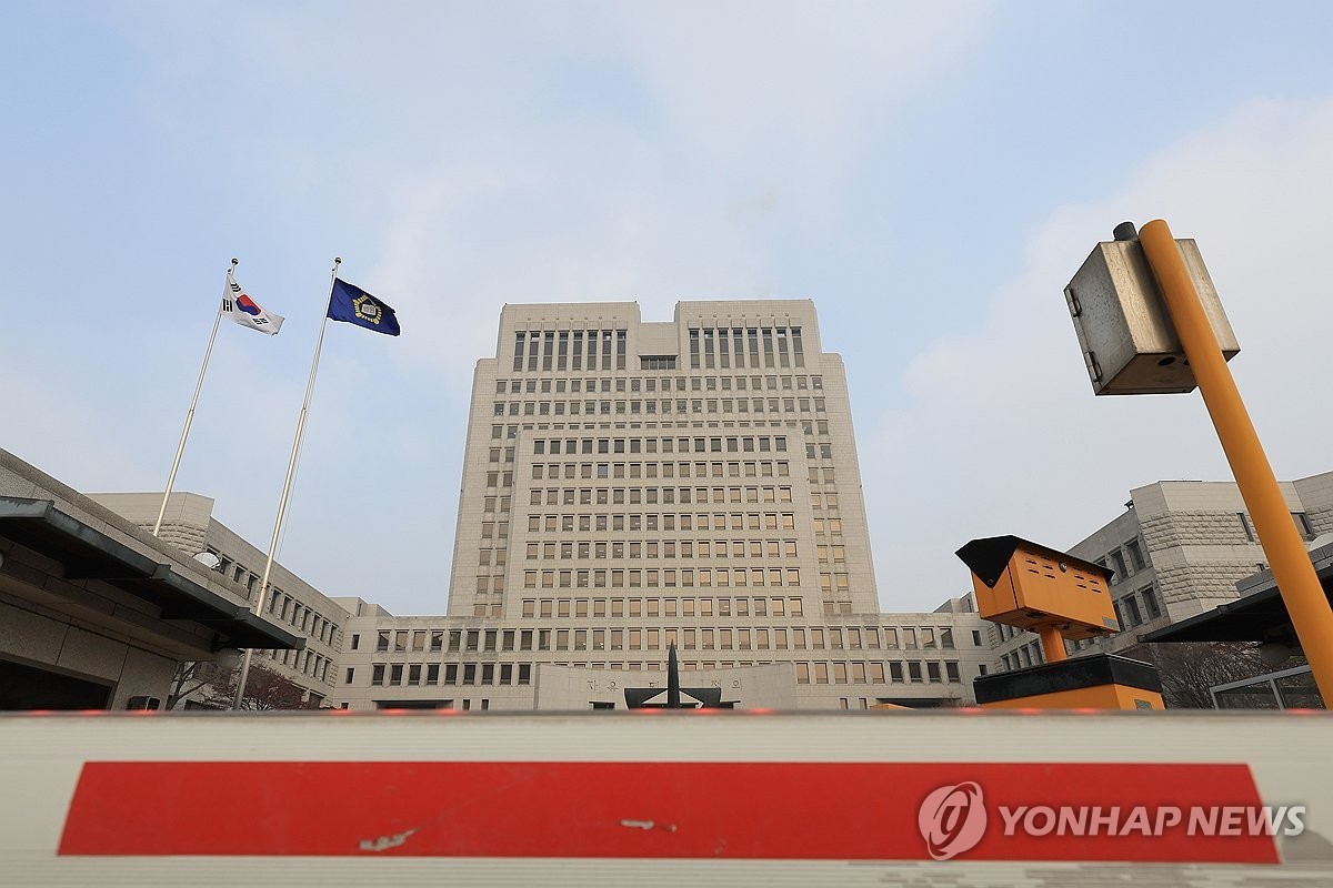 서울서부지법 난동 90명 체포...20대와 30대 과반수 포함, 경찰 구속영장 신청 계속