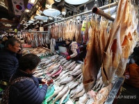 북적이는 부산 부전시장