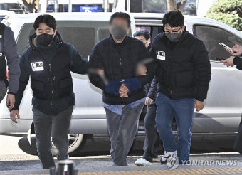 서부지법 판사실 침입 이모씨, 영장실질심사 출석