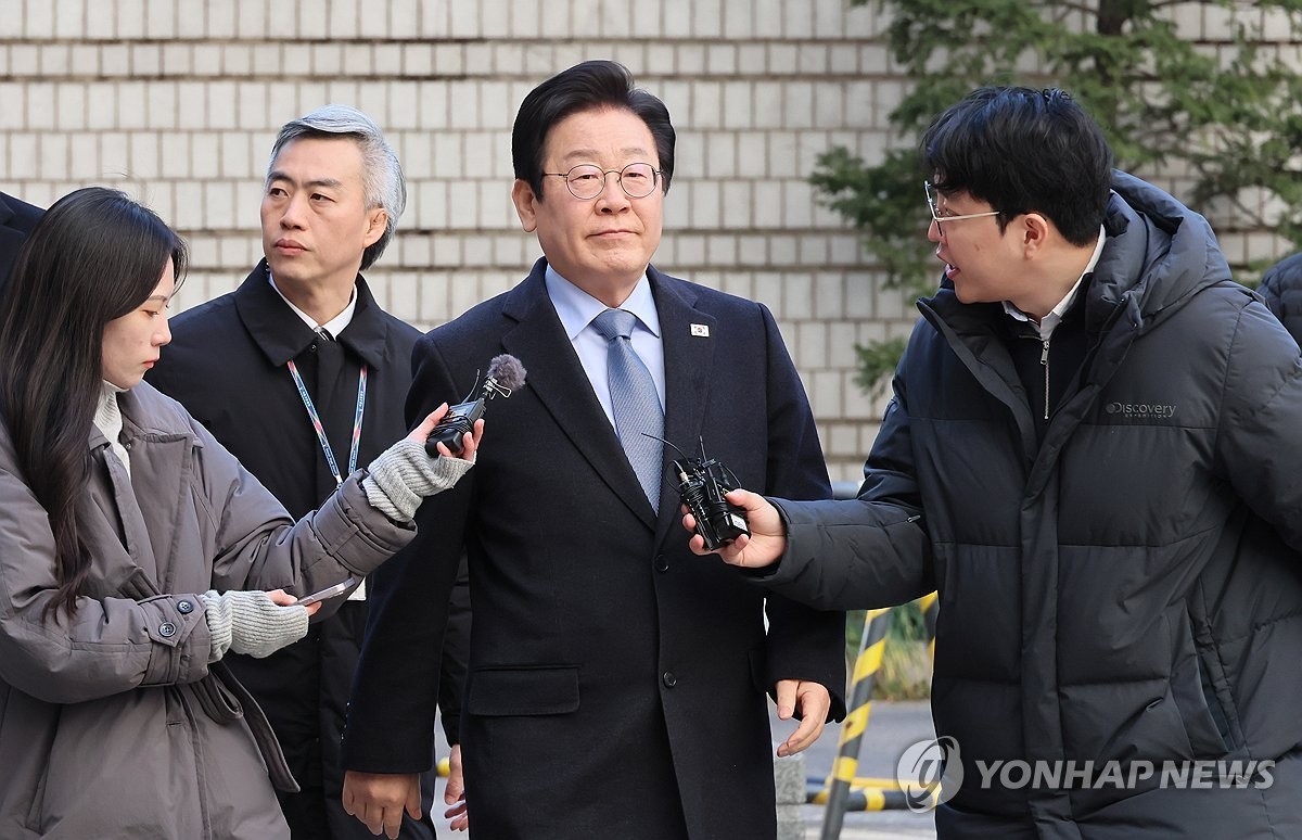 이재명, 위증교사 혐의 항소심 첫 공판 준비기일 개시