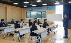신경호 강원교육감, 겨울방학 수능등급 레벨 업 캠프 방문