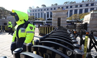 '마은혁 헌법재판관 임명' 권한쟁의·헌법소원 심판 선고 연기