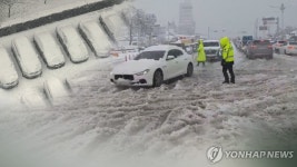 전북에 또 많은 눈…순창 복흥 17.3㎝ 적설