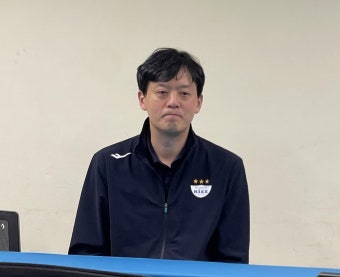 선수들에게 사과한 GS 이영택 감독 