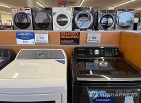 트럼프, 韓세탁기 관세 홍보했지만…美소비자부담 크게 늘어