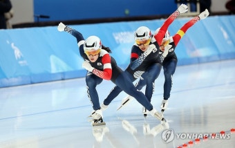 빙속 김민선·이나현, 하얼빈 AG 팀 스프린트 우승…2관왕 합창