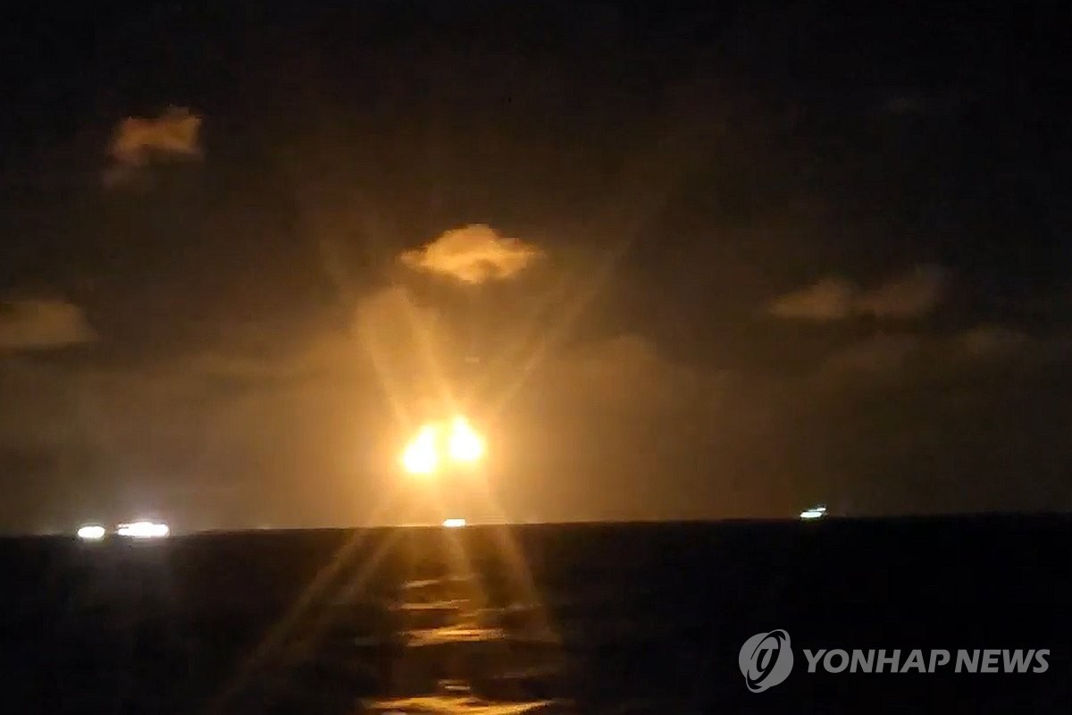 서경호 침몰 사고, 실종자 5명 수색 난항...해경 노력 계속