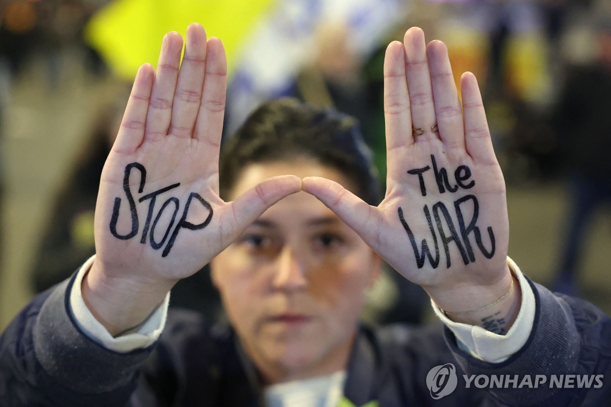 중국과 미국, 이스라엘과 이란에 휴전과 협상 촉구, 트럼프 테헤란 떠나라요구