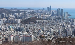 부산 수영·해운대구 일대 아파트와 고층빌딩