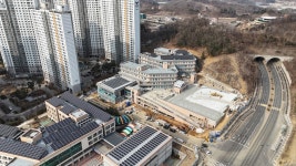 원주 섬강고 내달 1일 개교…공사 지연으로 당분간 비대면 수업