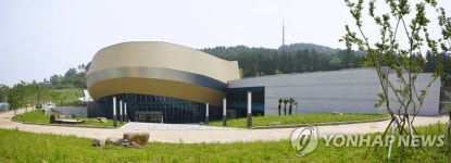 서귀포예술의전당서 가족뮤지컬 목 짧은 기린 지피 공연
