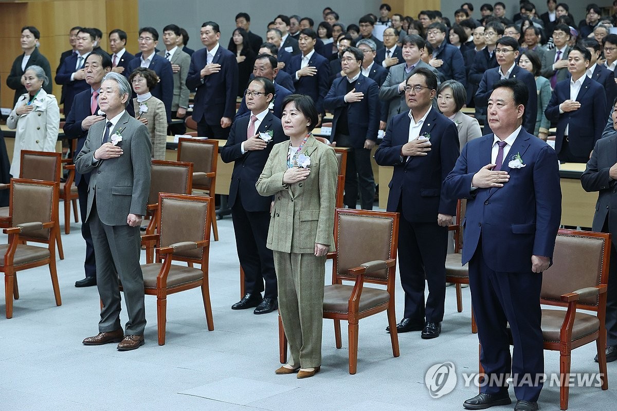 이재명 대통령, 송미령 농림축산식품부 장관 유임 결정