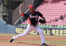 올러 4이닝 무실점…KIA, 두산 꺾고 시범경기 2연승