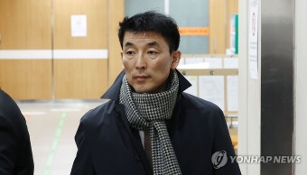 김용현 내란 혐의 재판, 비공개에서 공개로 전환
