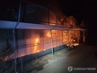 양란 재배 비닐하우스 화재…신고자 펑하는 폭발 소리