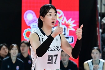 한국-태국 여자배구 올스타에 강소휘· 박정아…김연경은 제외