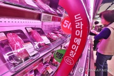 미, 상호관세 앞두고 소고기 수입제한·절충교역 한국 무역장벽