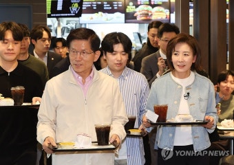 나경원, 김문수 후보 지지 선언… 빅텐트 형성에 힘(93자)