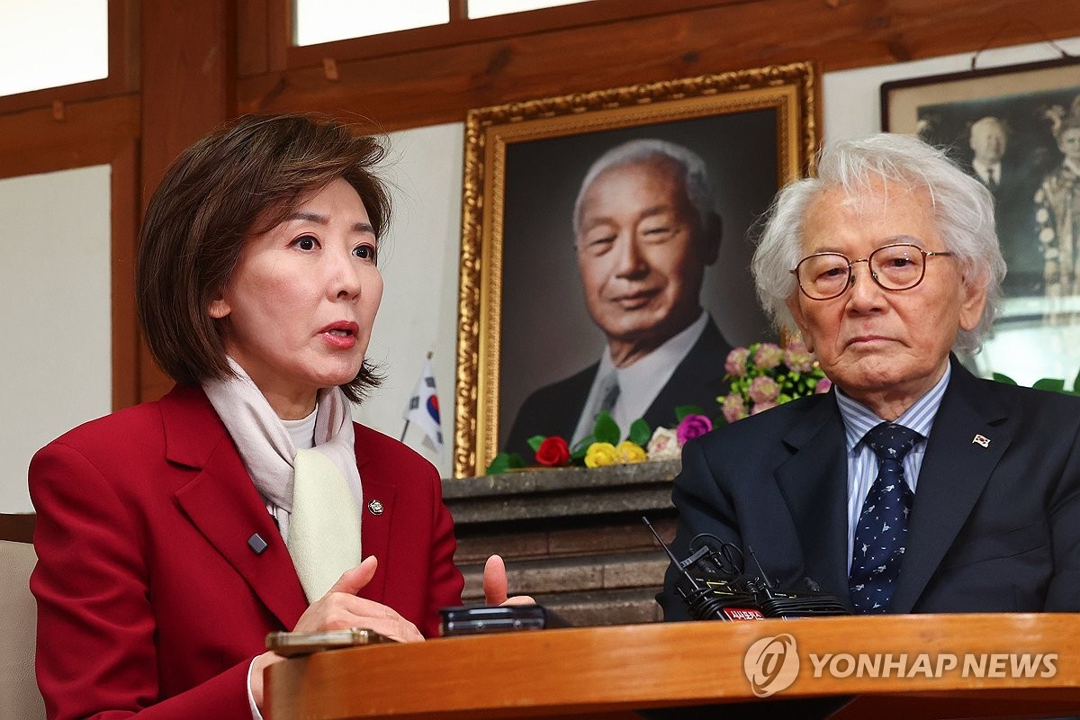 나경원, 이화장 방문 후 한 대행의 역할 집중해야 강조