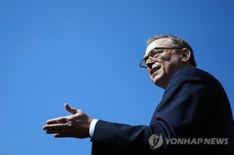 백악관, '파월 해임 가능성' 질문에 