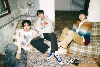 [가요소식] 에이핑크, 데뷔 14주년 기념 신곡 '탭 클랩'