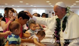[교황 선종] 꽃동네 11년 전 방문 때 모습 선해…너무 안타까워