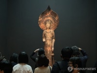 일본 나라 호류지의 백제관음