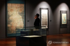 궁궐 지도·30년 전 자율주행차…고려대 박물관 명품 모인다