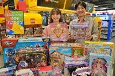 롯데마트 토이저러스, 영실업·뽀로로 완구 최대 40% 할인