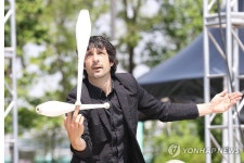 즉흥 저글링