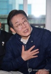 화천군 경로당 방문한 이재명 후보