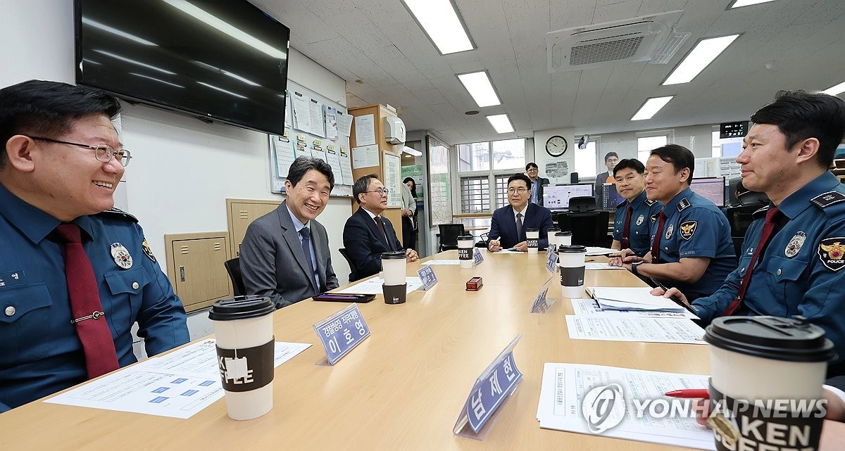 이주호 권한대행, 어린이날 연휴 치안 및 안전 대책 점검 약속
