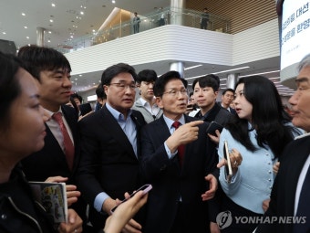 김문수, 후보 일정 중단